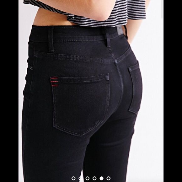 BDG Skinny High-Rise Grazer Jean in Black - Picture 4 of 13